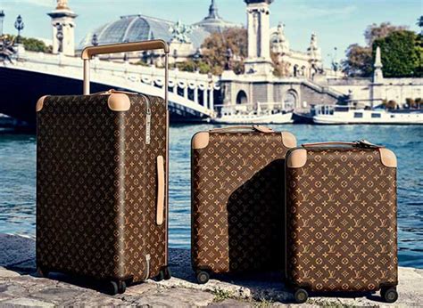 louis vuitton valise a roulette|Louis Vuitton horizon luggage.